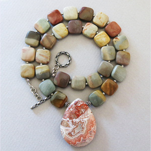 Handmade Mexican Lace Agate Necklace with Earrings | Handmade Jewelry