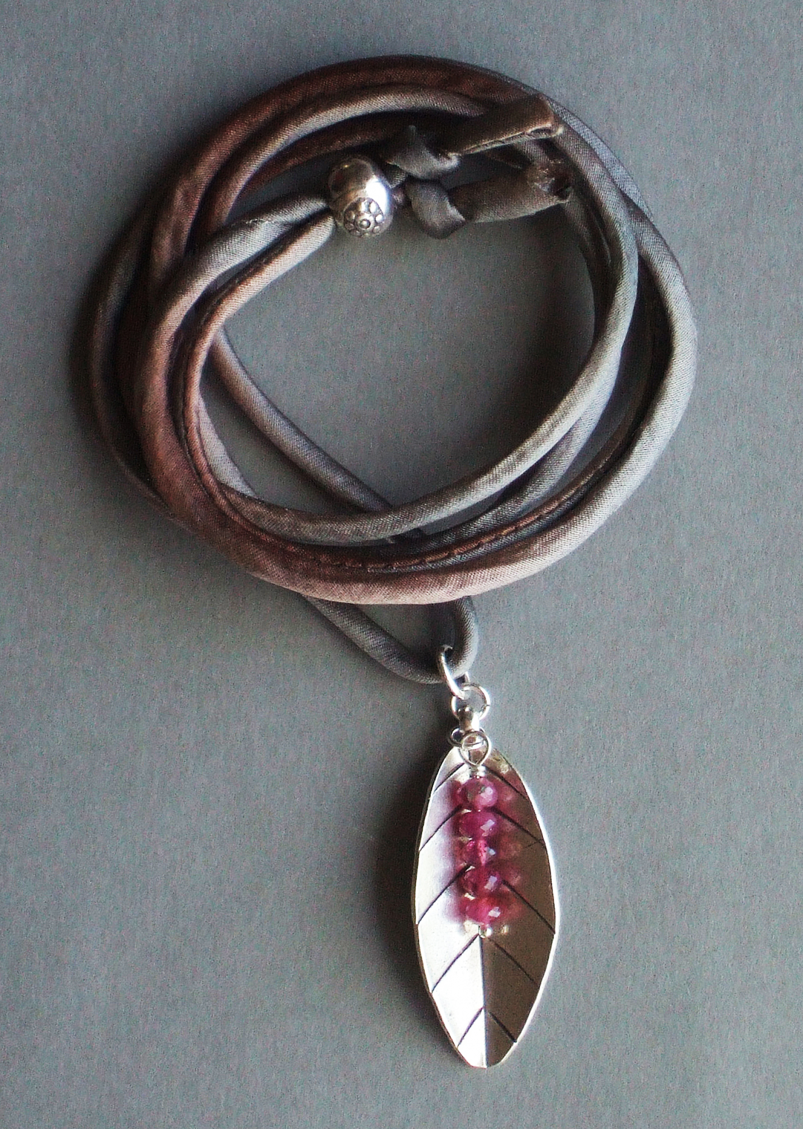 handmade thai jewelry