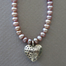 necklace-pearls-thai-heart-3.jpg